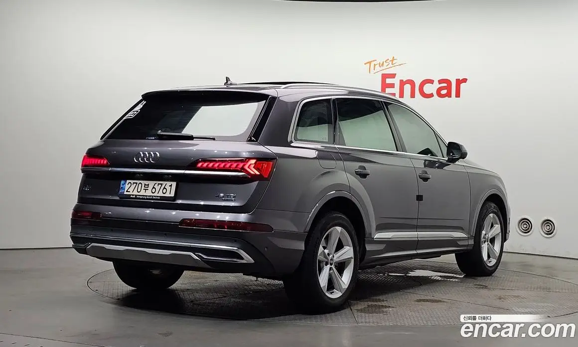 Audi Q7 2022 3.0 автомат (гидро), фото 2 Audi Q7 2022 3.0 автомат (гидро), фото 2