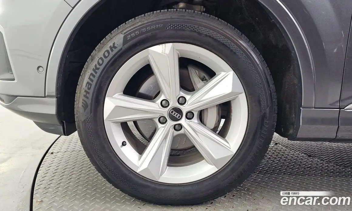 Audi Q7 2022 3.0 автомат (гидро), фото 5 Audi Q7 2022 3.0 автомат (гидро), фото 5