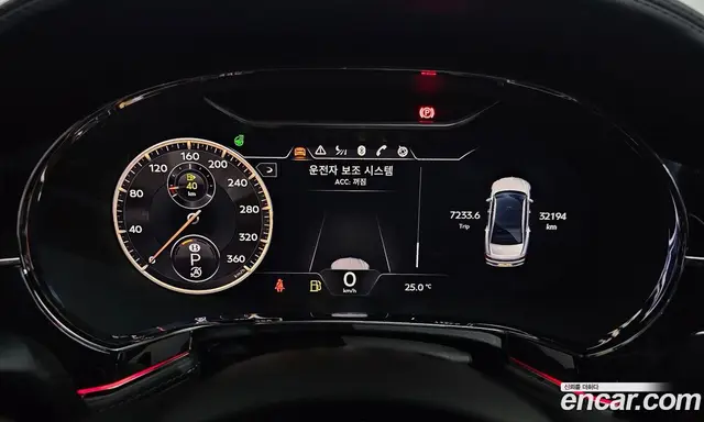 Bentley Flying Spur 2022 4.0 автомат (гидро), миниатюра 10