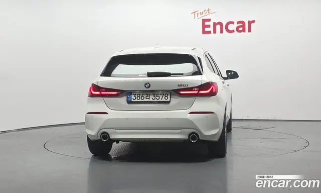 BMW 1 серия 2021 2.0 автомат (гидро), миниатюра 3