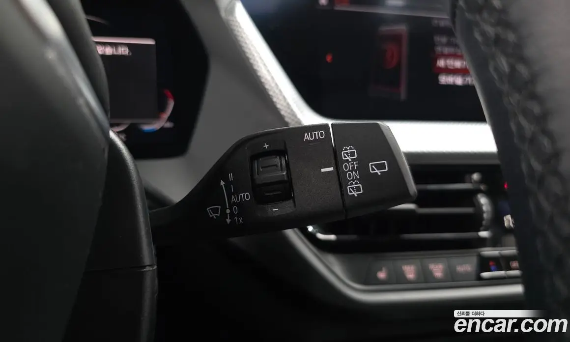 BMW 1 серия 2021 2.0 автомат (гидро), фото 22