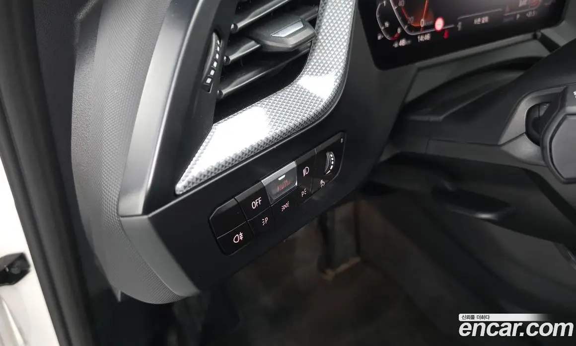 BMW 1 серия 2021 2.0 автомат (гидро), фото 23