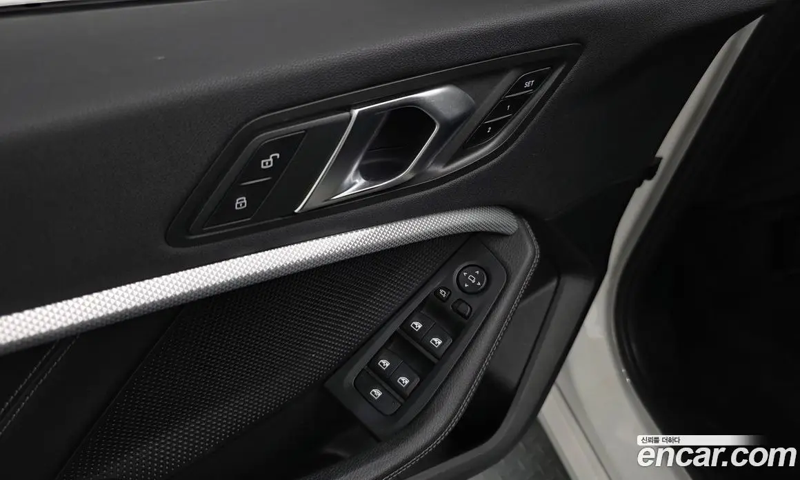 BMW 1 серия 2021 2.0 автомат (гидро), фото 28