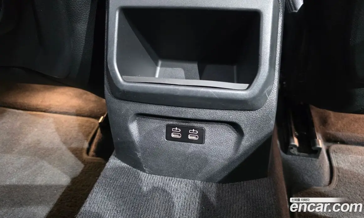 BMW 1 серия 2021 2.0 автомат (гидро), фото 35