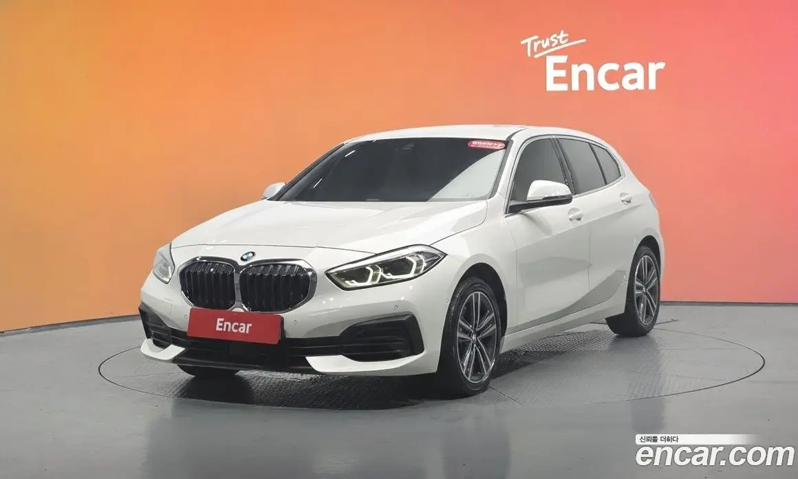 BMW 1 серия 2021 2.0 автомат (гидро), фото 36