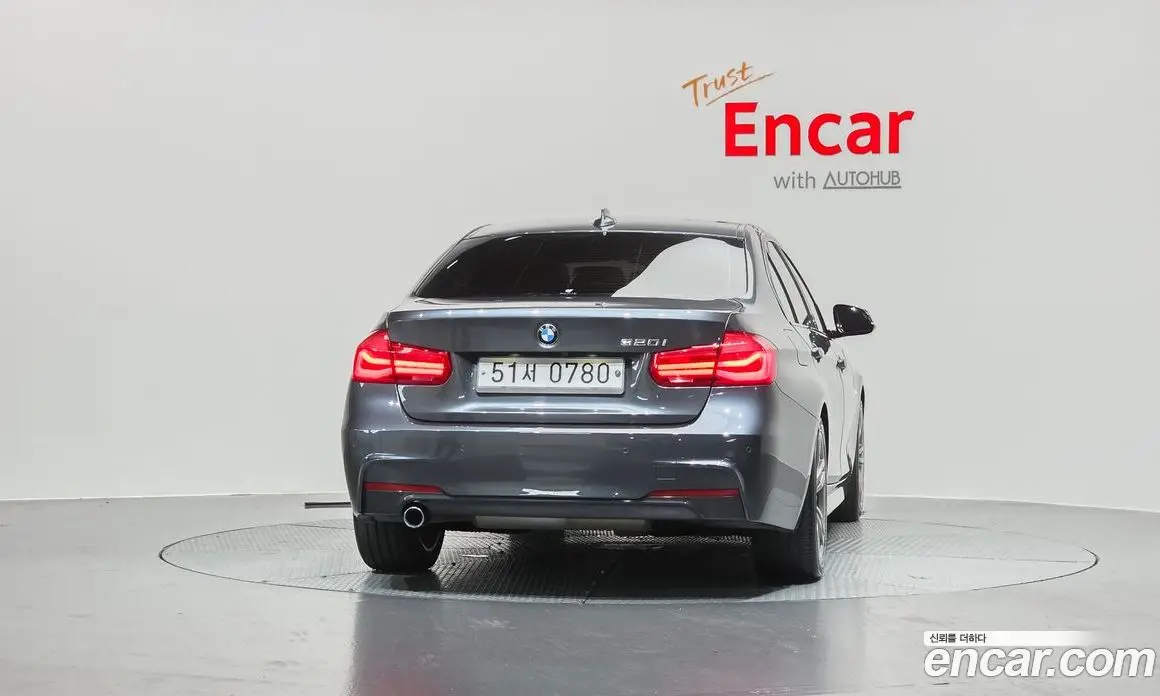 BMW 3 серия 2016 2.0 автомат (гидро), фото 3