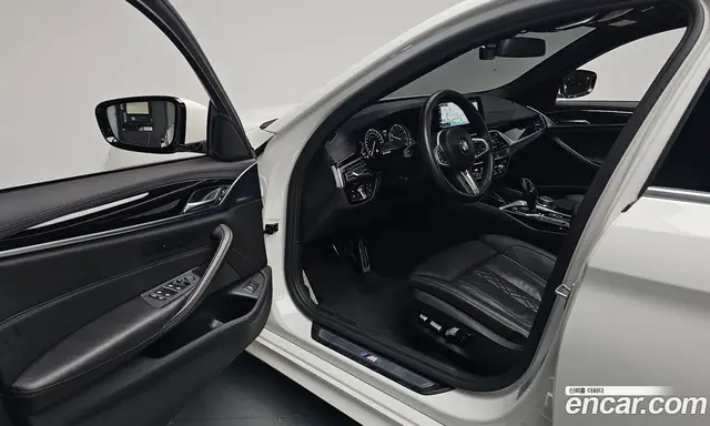 BMW 5 серия 2018 2.0 автомат (гидро), миниатюра 12