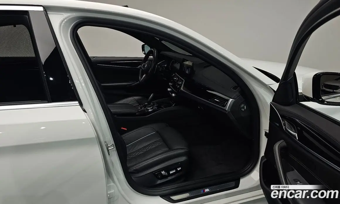 BMW 5 серия 2018 2.0 автомат (гидро), фото 16