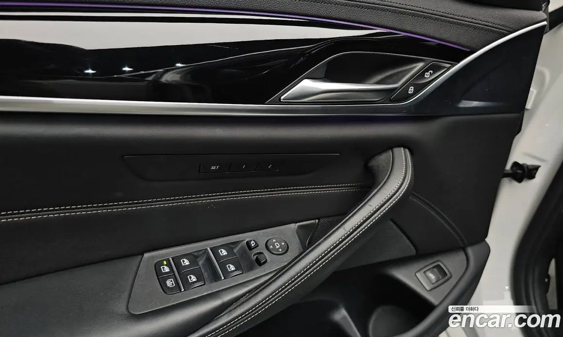 BMW 5 серия 2018 2.0 автомат (гидро), фото 23