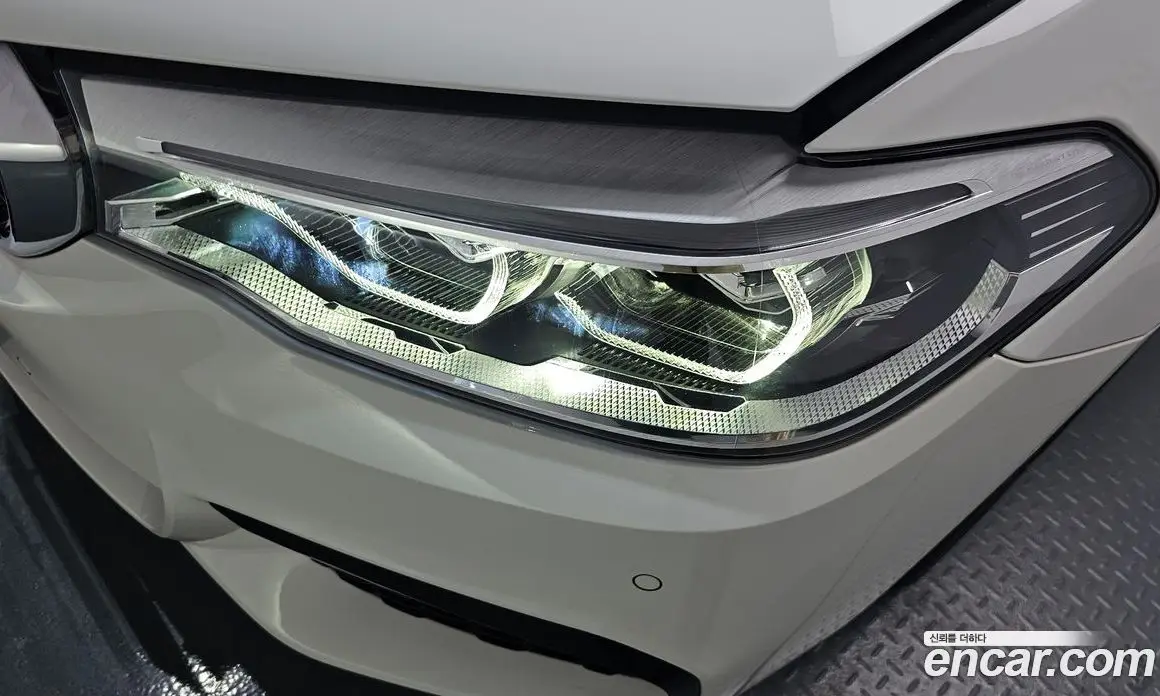 BMW 5 серия 2018 2.0 автомат (гидро), фото 7