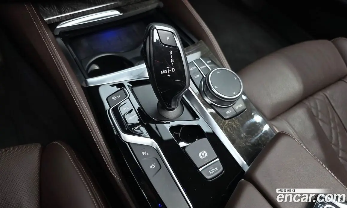 BMW 5 серия 2018 3.0 автомат (гидро), фото 11