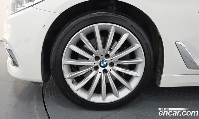 BMW 5 серия 2018 3.0 автомат (гидро), миниатюра 4