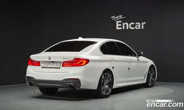 BMW 5 серия 2019 2.0 автомат (гидро), миниатюра 2 BMW 5 серия 2019 2.0 автомат (гидро), миниатюра 2