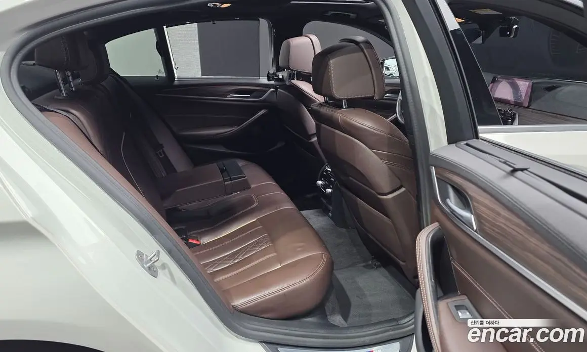 BMW 5 серия 2019 2.0 автомат (гидро), фото 12 BMW 5 серия 2019 2.0 автомат (гидро), фото 12
