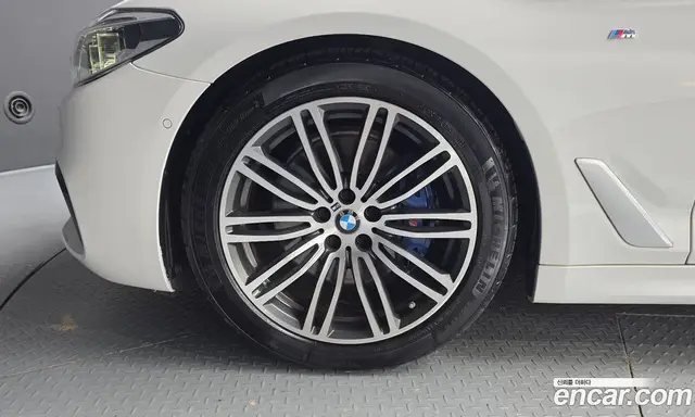 BMW 5 серия 2019 2.0 автомат (гидро), миниатюра 5 BMW 5 серия 2019 2.0 автомат (гидро), миниатюра 5