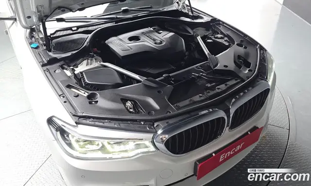 BMW 5 серия 2019 2.0 автомат (гидро), миниатюра 6 BMW 5 серия 2019 2.0 автомат (гидро), миниатюра 6