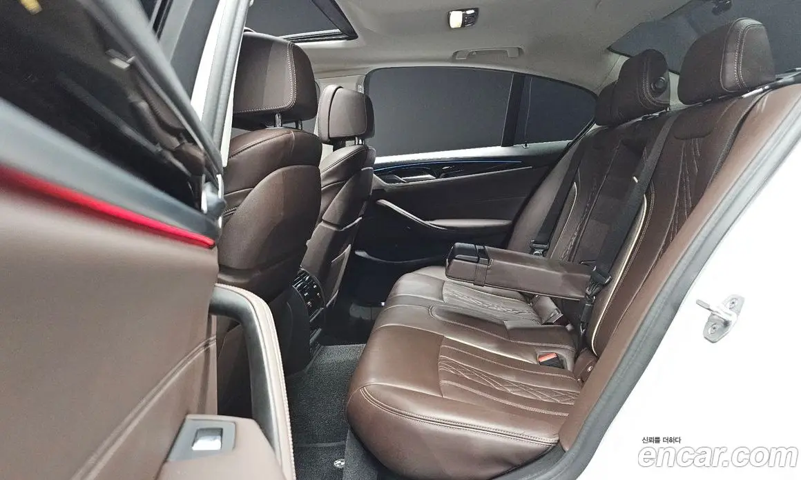 BMW 5 серия 2021 2.0 автомат (гидро), фото 16 BMW 5 серия 2021 2.0 автомат (гидро), фото 16