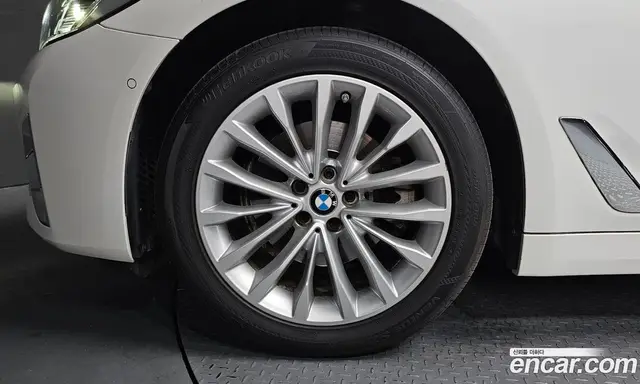 BMW 5 серия 2021 2.0 автомат (гидро), миниатюра 4 BMW 5 серия 2021 2.0 автомат (гидро), миниатюра 4