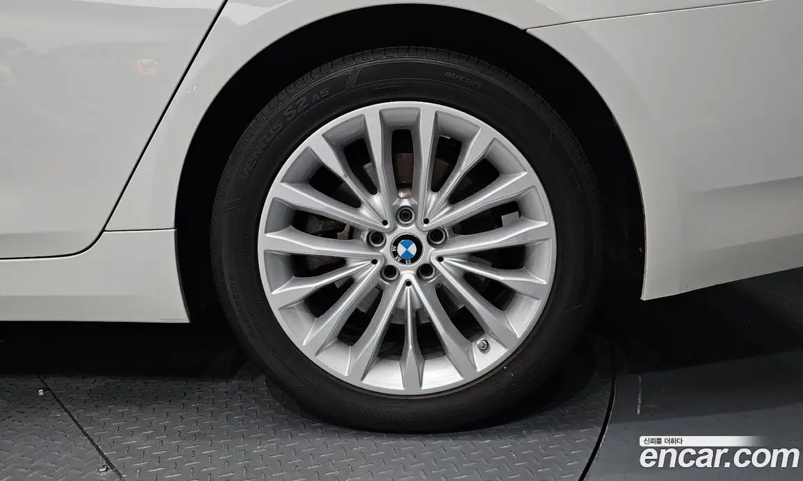 BMW 5 серия 2021 2.0 автомат (гидро), фото 6 BMW 5 серия 2021 2.0 автомат (гидро), фото 6