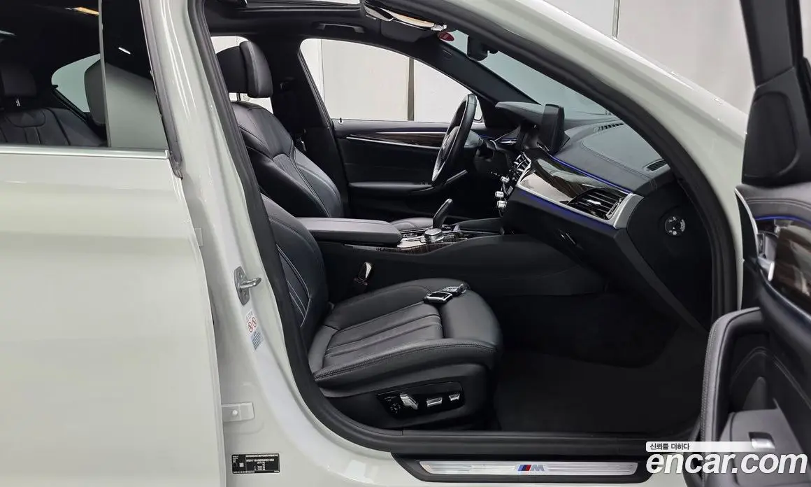 BMW 5 серия 2022 2.0 автомат (гидро), фото 16 BMW 5 серия 2022 2.0 автомат (гидро), фото 16