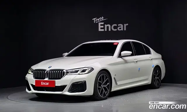 BMW 5 серия 2022 2.0 автомат (гидро), миниатюра 1 BMW 5 серия 2022 2.0 автомат (гидро), миниатюра 1