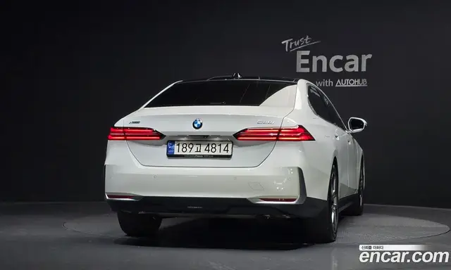 BMW 5 серия 2023 2.0 автомат (гидро), миниатюра 4 BMW 5 серия 2023 2.0 автомат (гидро), миниатюра 4