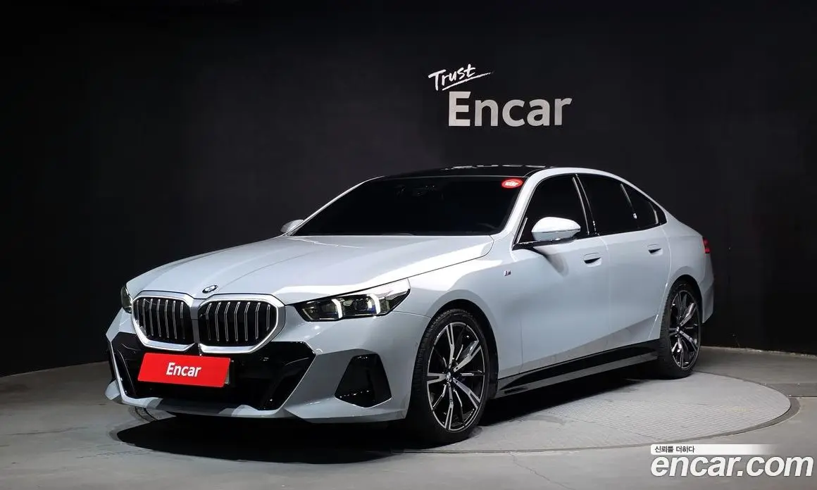 BMW 5 серия 2024 2.0 автомат (гидро), фото 1 BMW 5 серия 2024 2.0 автомат (гидро), фото 1