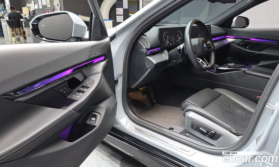 BMW 5 серия 2024 2.0 автомат (гидро), фото 13 BMW 5 серия 2024 2.0 автомат (гидро), фото 13