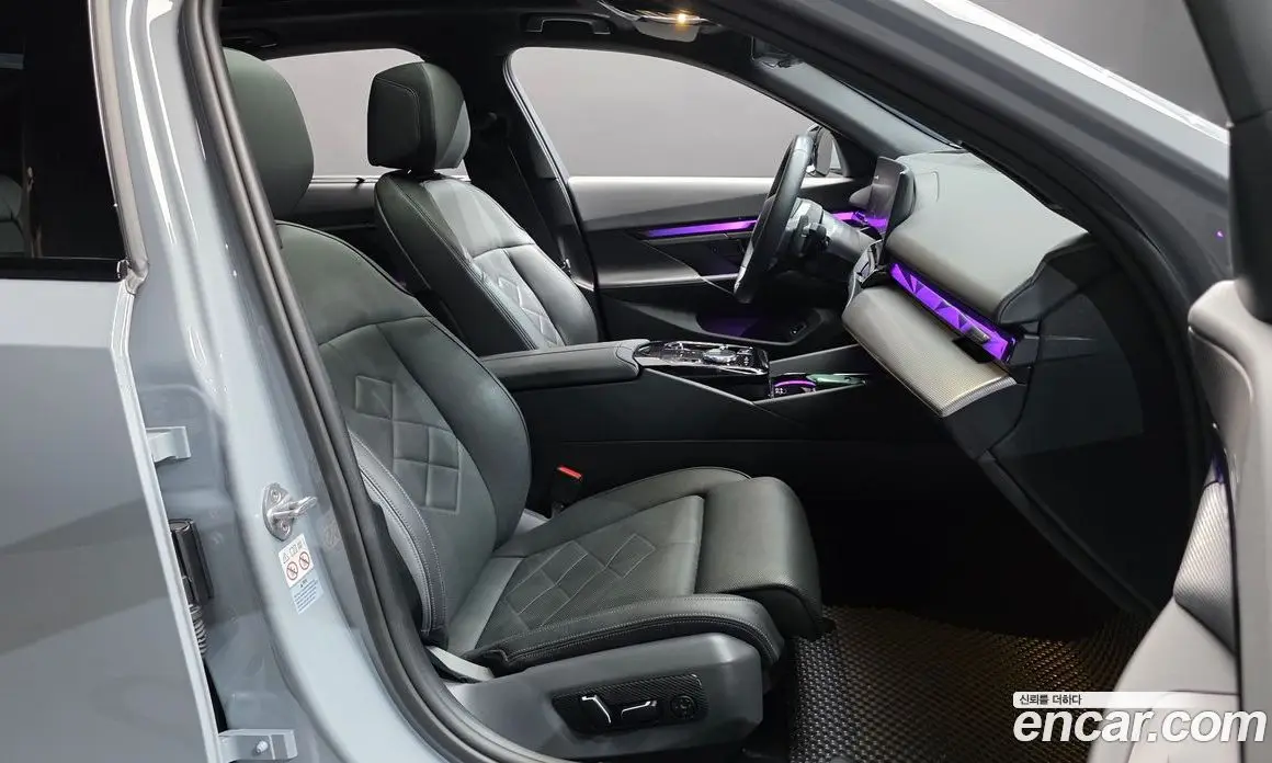 BMW 5 серия 2024 2.0 автомат (гидро), фото 16 BMW 5 серия 2024 2.0 автомат (гидро), фото 16