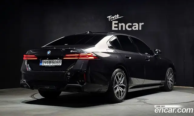 BMW 5 серия 2025 2.0 автомат (гидро), миниатюра 2 BMW 5 серия 2025 2.0 автомат (гидро), миниатюра 2