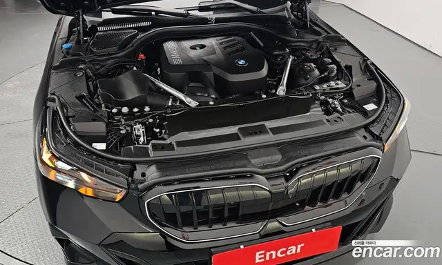 BMW 5 серия 2025 2.0 автомат (гидро), миниатюра 5 BMW 5 серия 2025 2.0 автомат (гидро), миниатюра 5