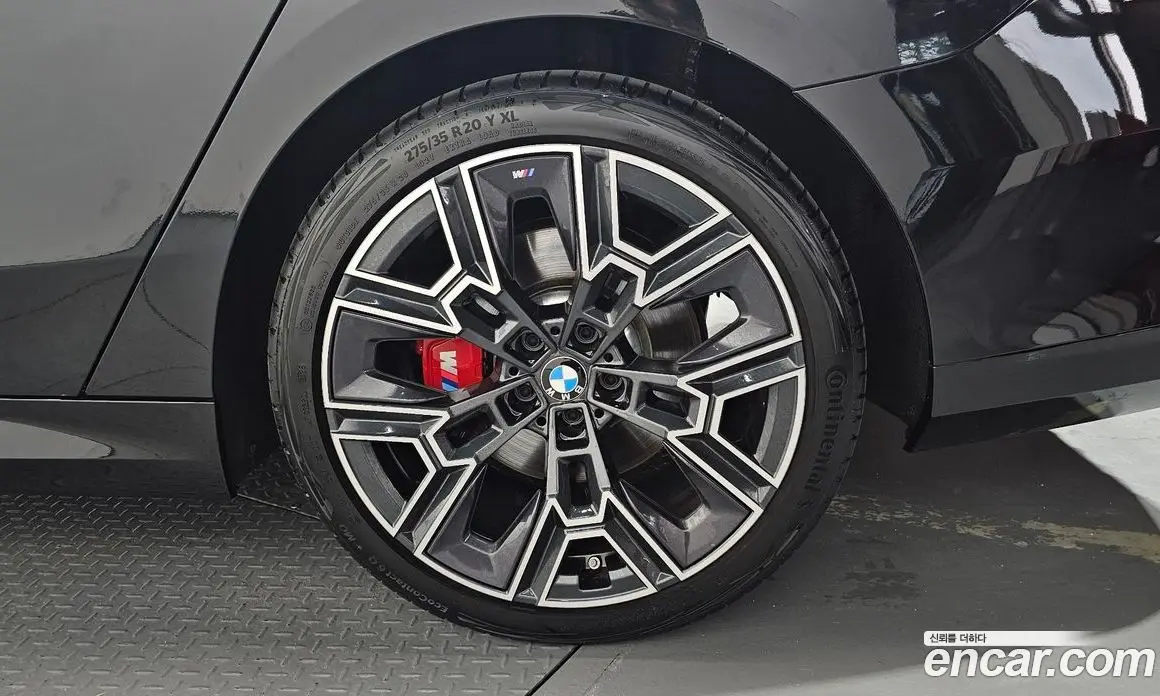 BMW 5 серия 2025 2.0 автомат (гидро), фото 6 BMW 5 серия 2025 2.0 автомат (гидро), фото 6