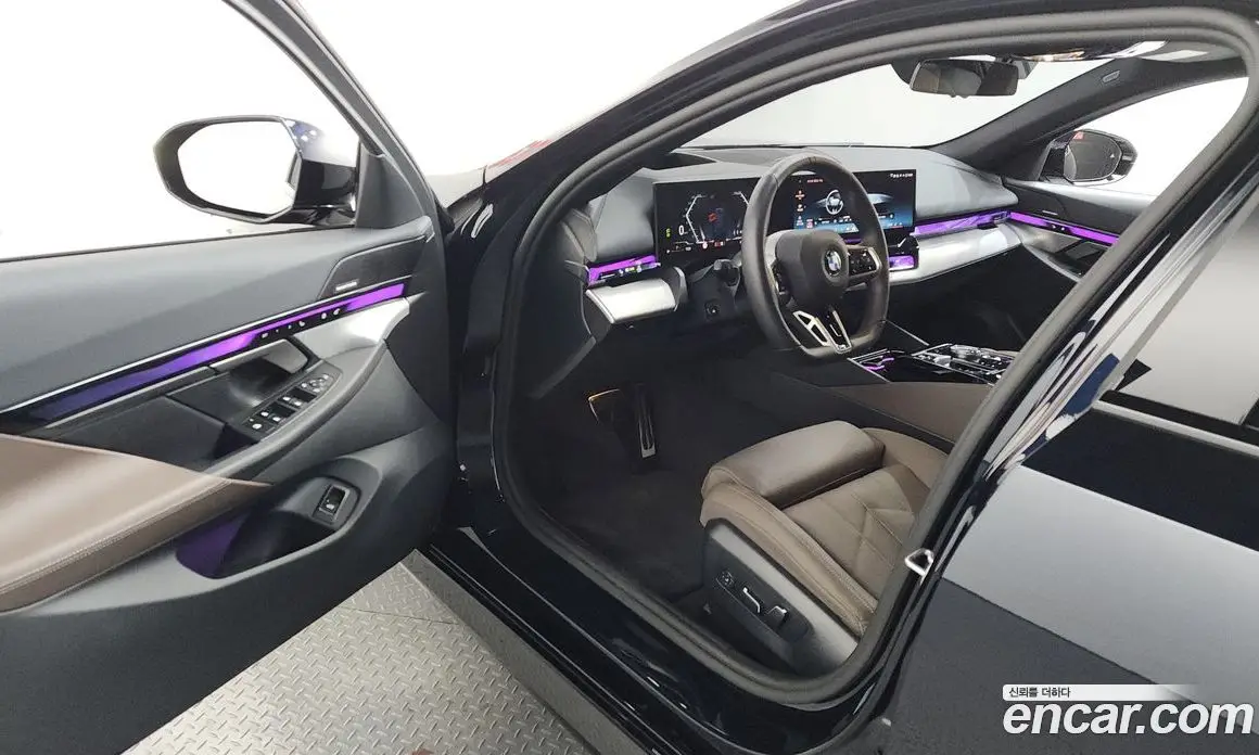 BMW 5 серия 2025 2.0 автомат (гидро), фото 13 BMW 5 серия 2025 2.0 автомат (гидро), фото 13