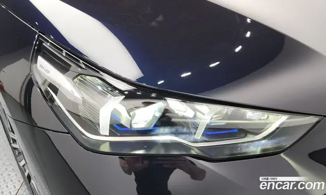 BMW 5 серия 2025 2.0 автомат (гидро), миниатюра 8 BMW 5 серия 2025 2.0 автомат (гидро), миниатюра 8