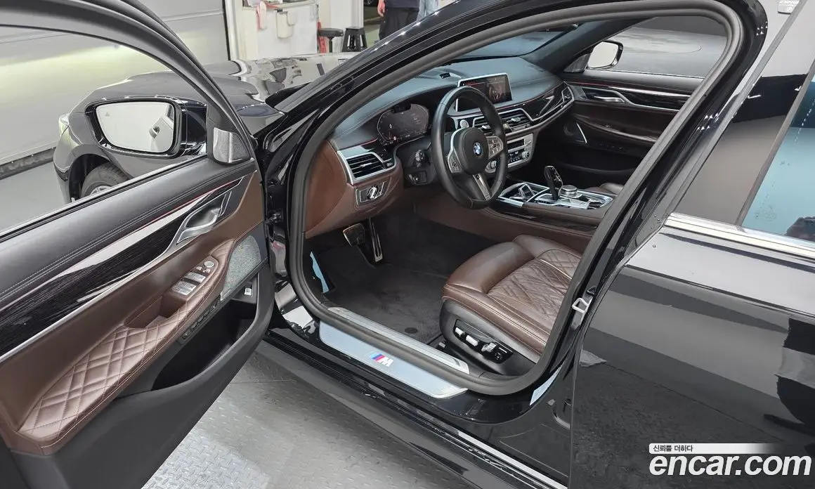 BMW 7 серия 2022 3.0 автомат (гидро), фото 13