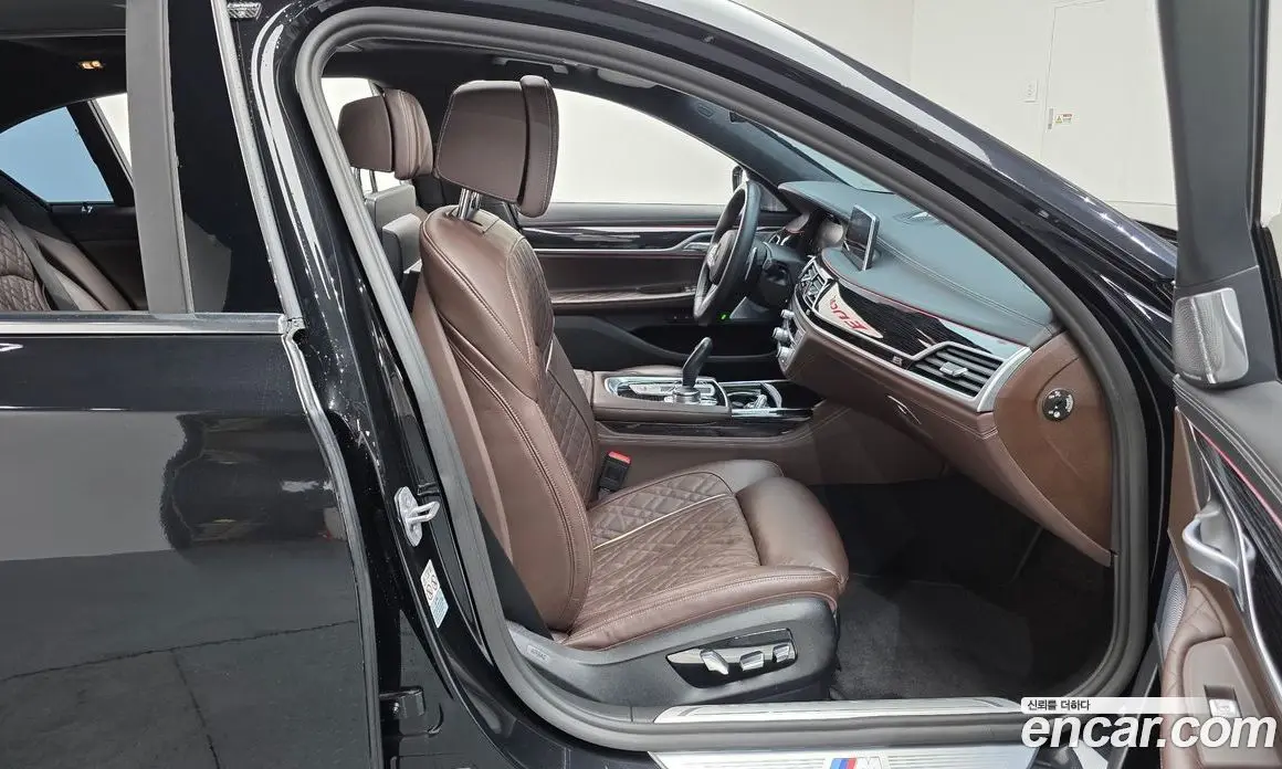 BMW 7 серия 2022 3.0 автомат (гидро), фото 17