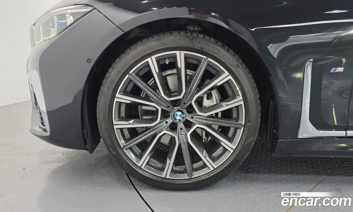 BMW 7 серия 2022 3.0 автомат (гидро), фото 5