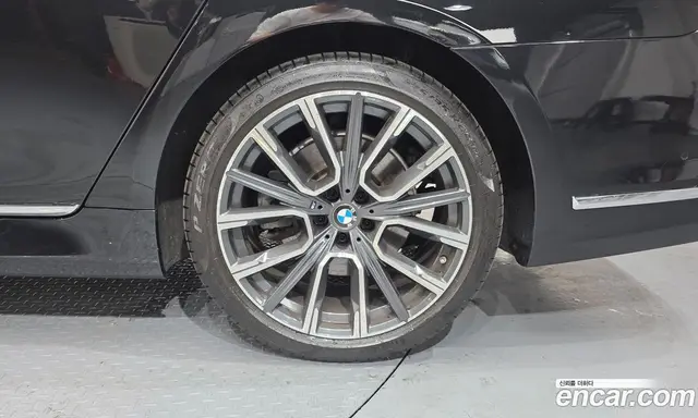 BMW 7 серия 2022 3.0 автомат (гидро), миниатюра 7