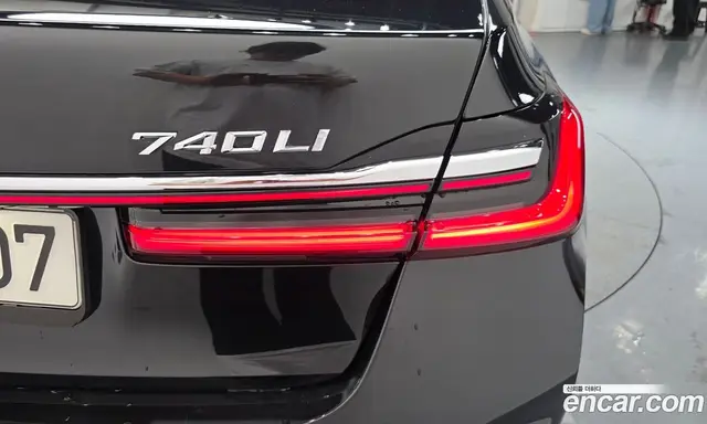BMW 7 серия 2022 3.0 автомат (гидро), миниатюра 9