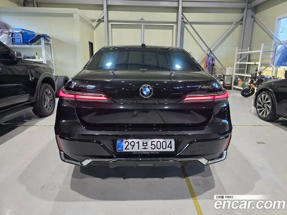 BMW 7 серия 2025 3.0 автомат (гидро), фото 4 BMW 7 серия 2025 3.0 автомат (гидро), фото 4