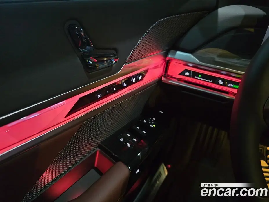 BMW 7 серия 2025 3.0 автомат (гидро), фото 10 BMW 7 серия 2025 3.0 автомат (гидро), фото 10