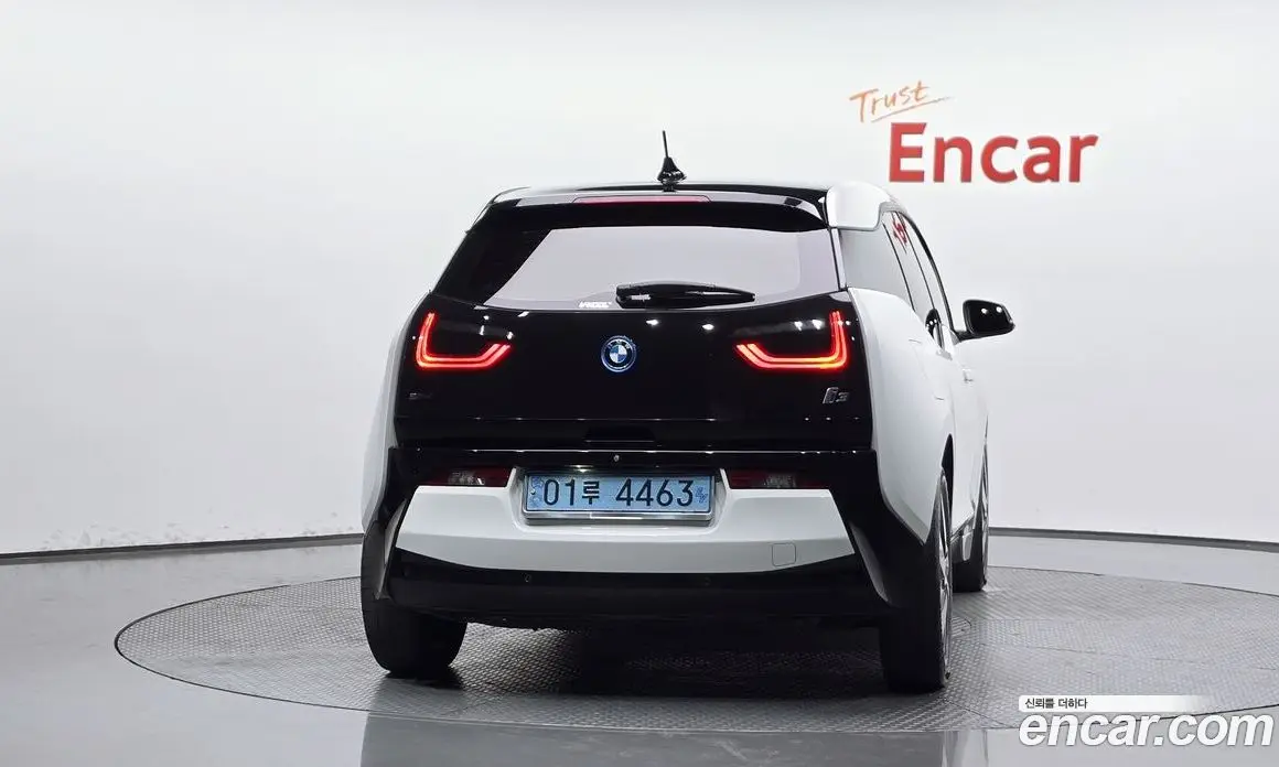 BMW i3 2017 автомат (гидро), фото 4 BMW i3 2017 автомат (гидро), фото 4