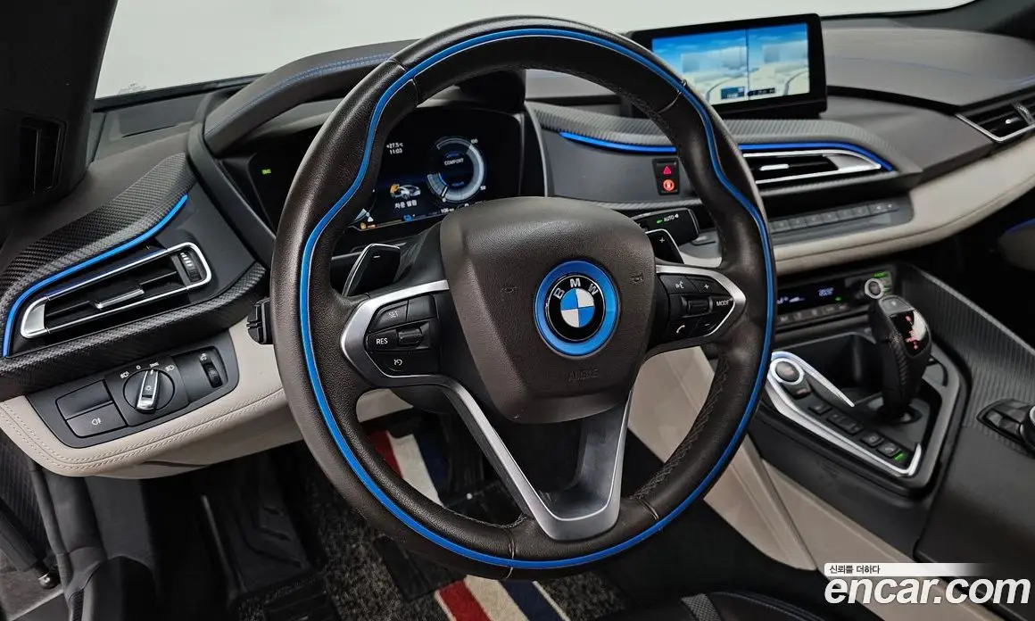 BMW i8 2016 1.5 автомат (гидро), фото 17 BMW i8 2016 1.5 автомат (гидро), фото 17