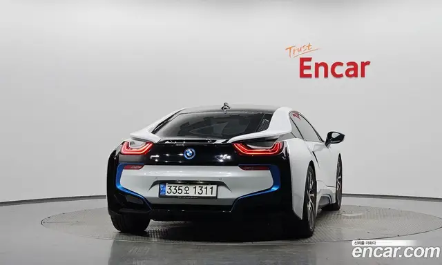 BMW i8 2016 1.5 автомат (гидро), миниатюра 3 BMW i8 2016 1.5 автомат (гидро), миниатюра 3