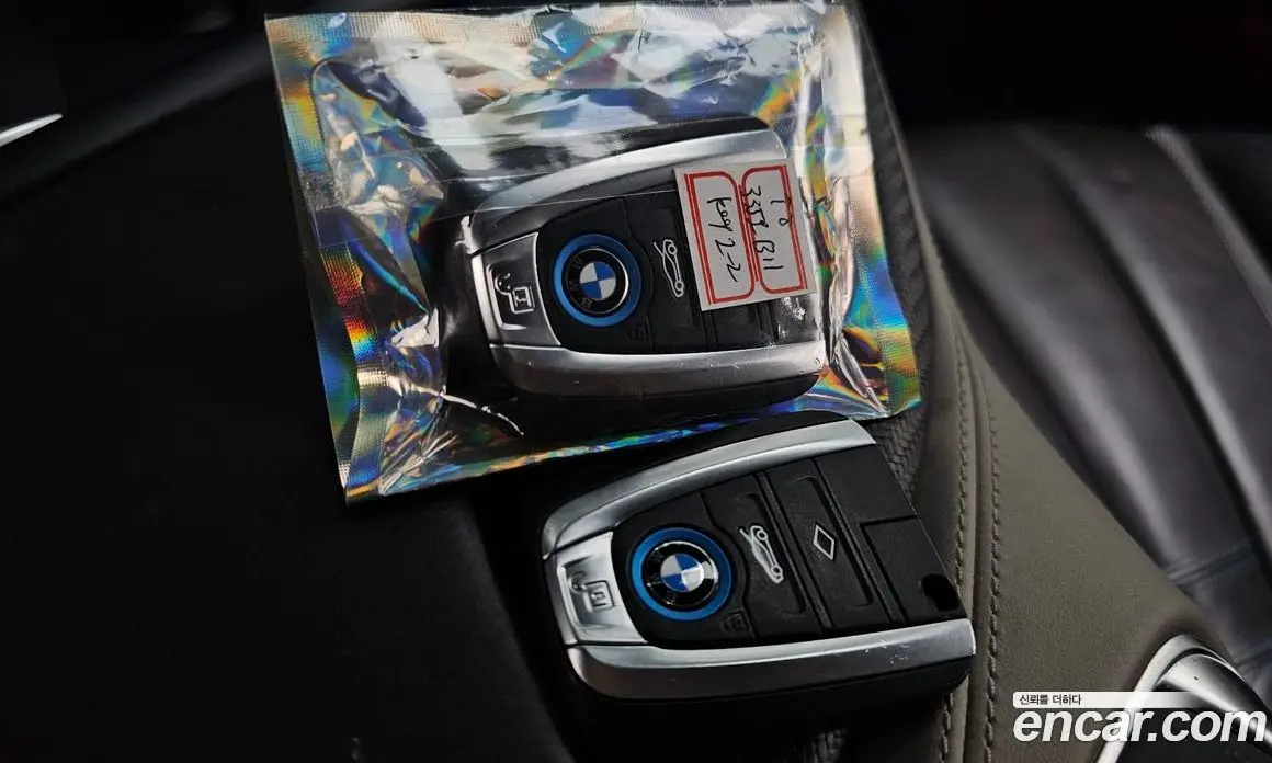 BMW i8 2016 1.5 автомат (гидро), фото 28 BMW i8 2016 1.5 автомат (гидро), фото 28