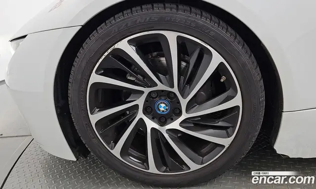 BMW i8 2016 1.5 автомат (гидро), миниатюра 4 BMW i8 2016 1.5 автомат (гидро), миниатюра 4