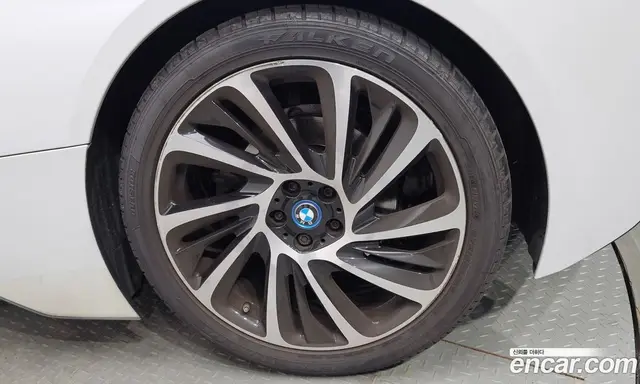 BMW i8 2016 1.5 автомат (гидро), миниатюра 6 BMW i8 2016 1.5 автомат (гидро), миниатюра 6