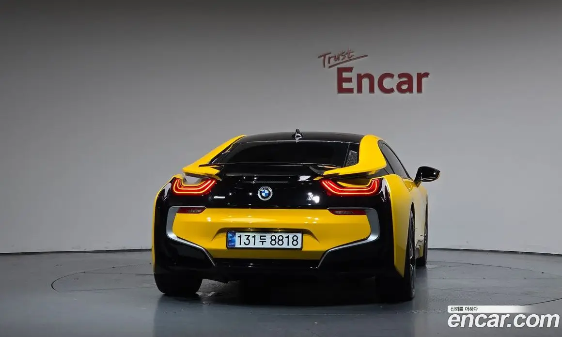 BMW i8 2016 1.5 автомат (гидро), фото 3