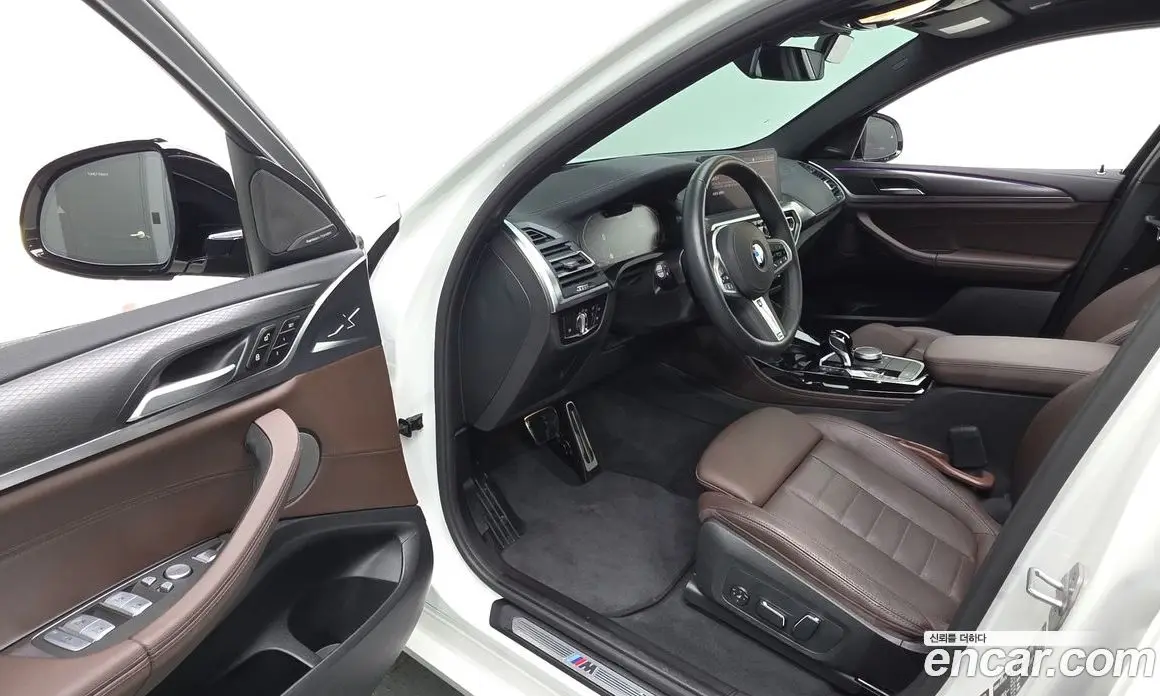 BMW X4 2025 2.0 автомат (гидро), фото 13 BMW X4 2025 2.0 автомат (гидро), фото 13
