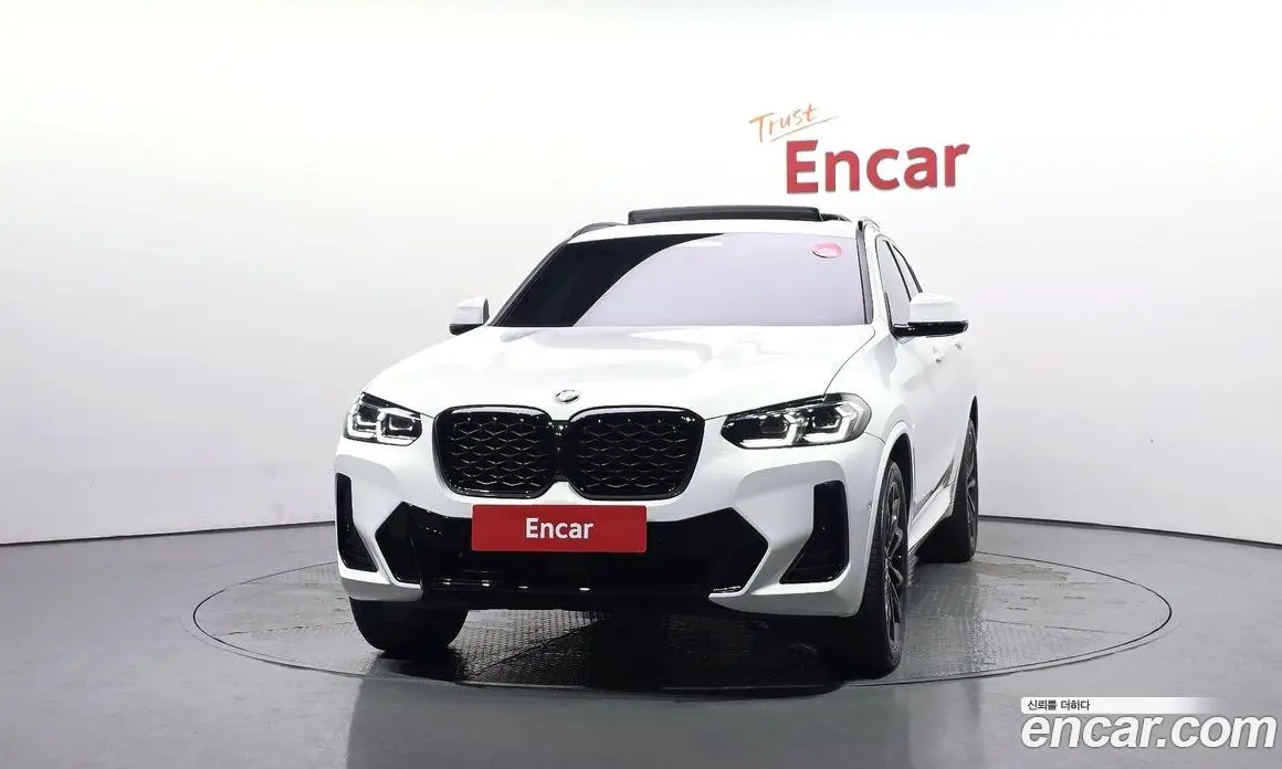 BMW X4 2025 2.0 автомат (гидро), фото 3 BMW X4 2025 2.0 автомат (гидро), фото 3